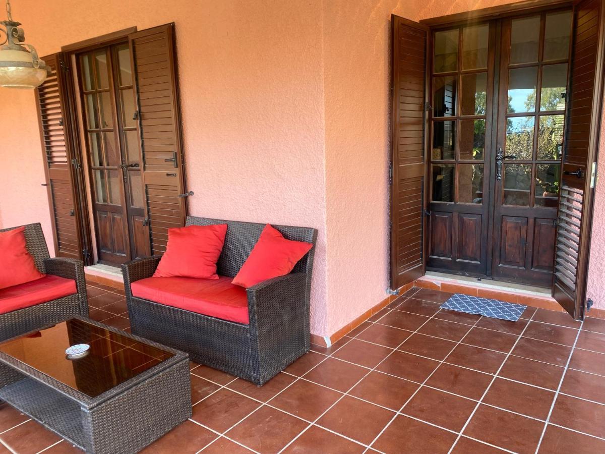 Lovely Home 5 Min Walk To The Beach, 3 Bedrooms Ample Outdoor Relax And Wifi กาปิตานา ภายนอก รูปภาพ